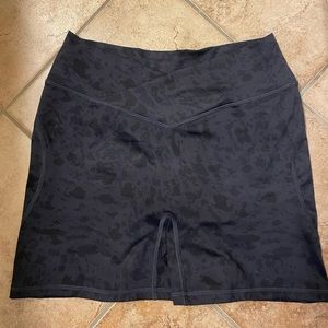 Alphalete Suface Power Short
